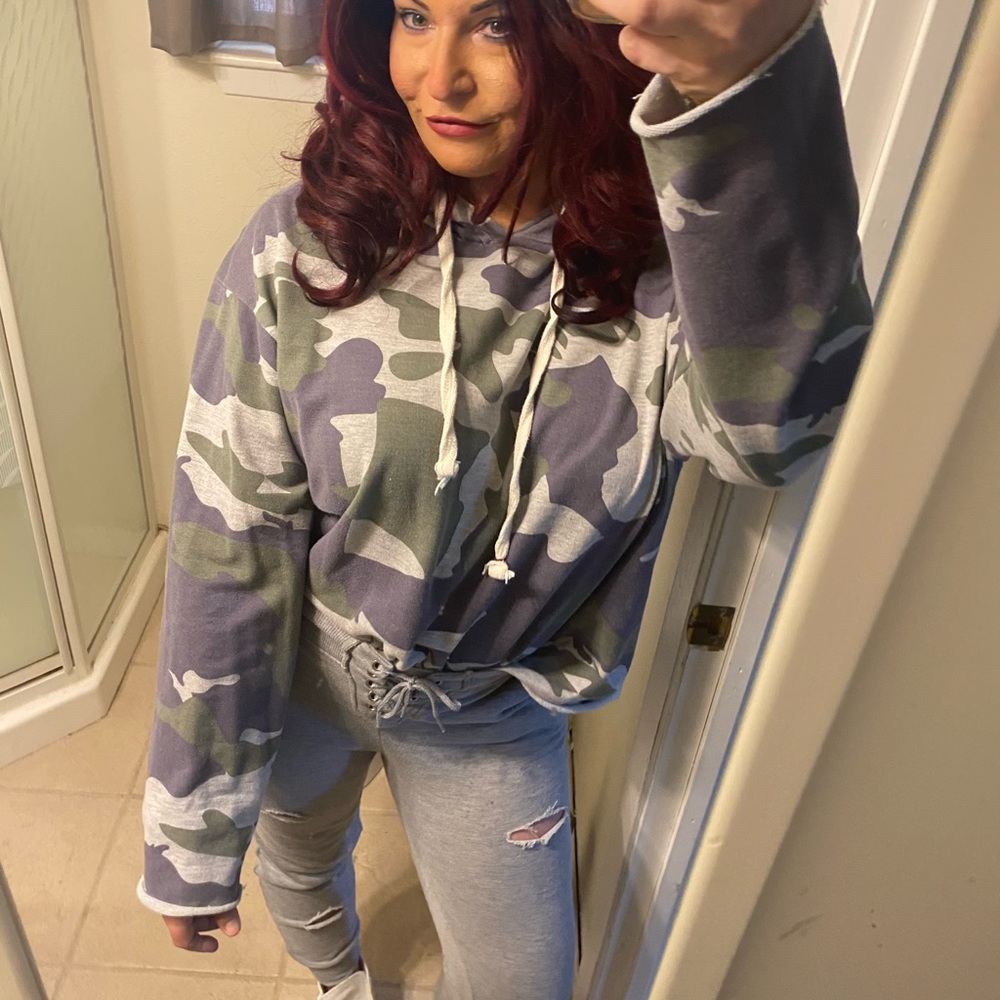 Lightweight Hoodie Camo